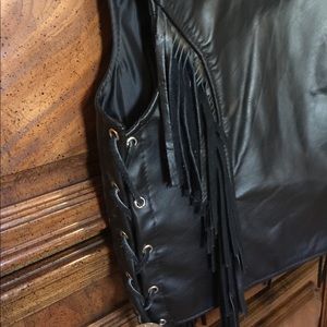 Sturgis Vest. Blk w/ fringe in XS.